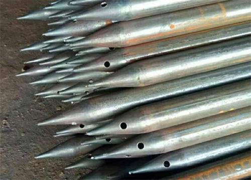 蓝山隧道钢花管现货